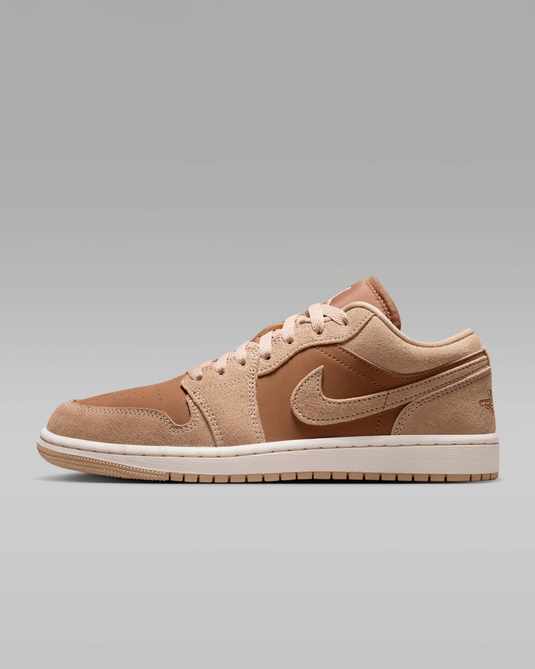 【新品未使用】NIKE AIR JORDAN 1 LOW 27cm Air Jordan 1 Low Women's Shoes. Nike LU
